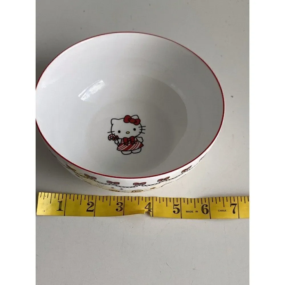 Set Of 4 Sanrio Hello Kitty Ceramic 27 Oz Bowl Christmas Candy Cane‎ Garland NEW